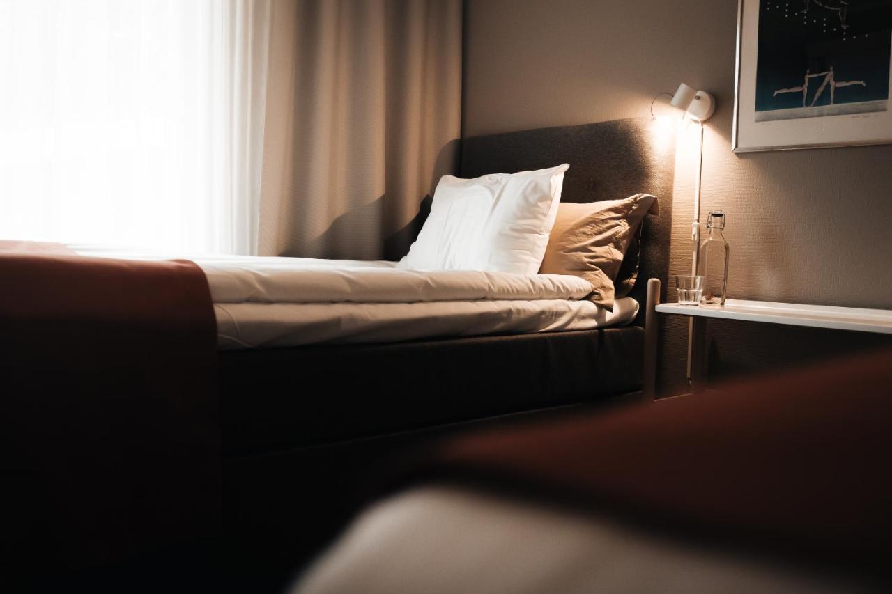 Aedelfors Hotell & Konferens Holsbybrunn Buitenkant foto